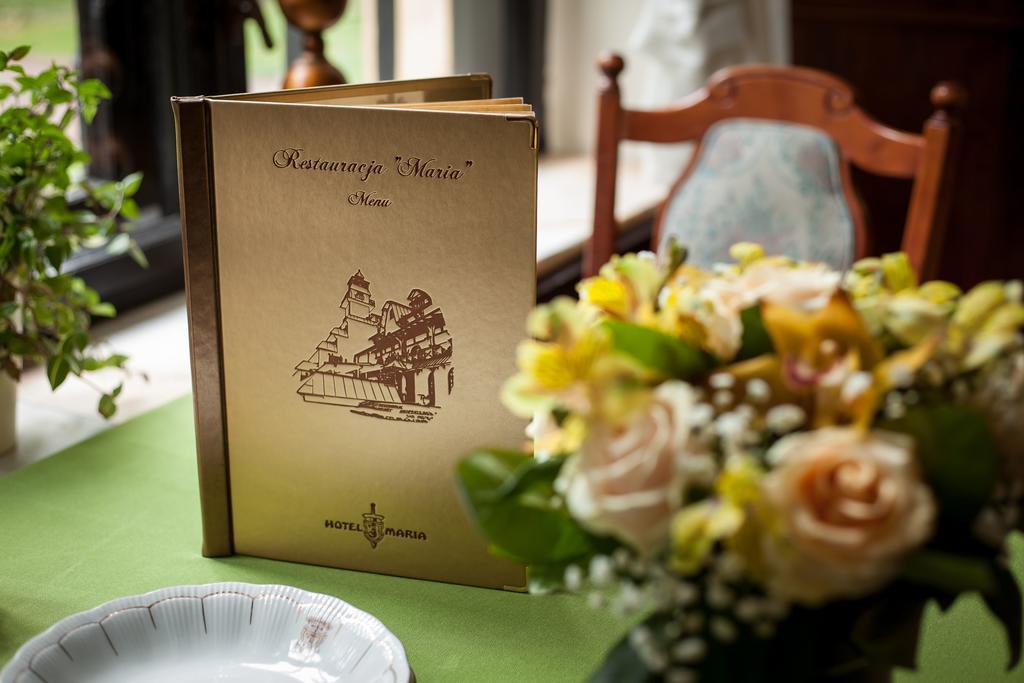 Hotel Maria Strzelin Dış mekan fotoğraf